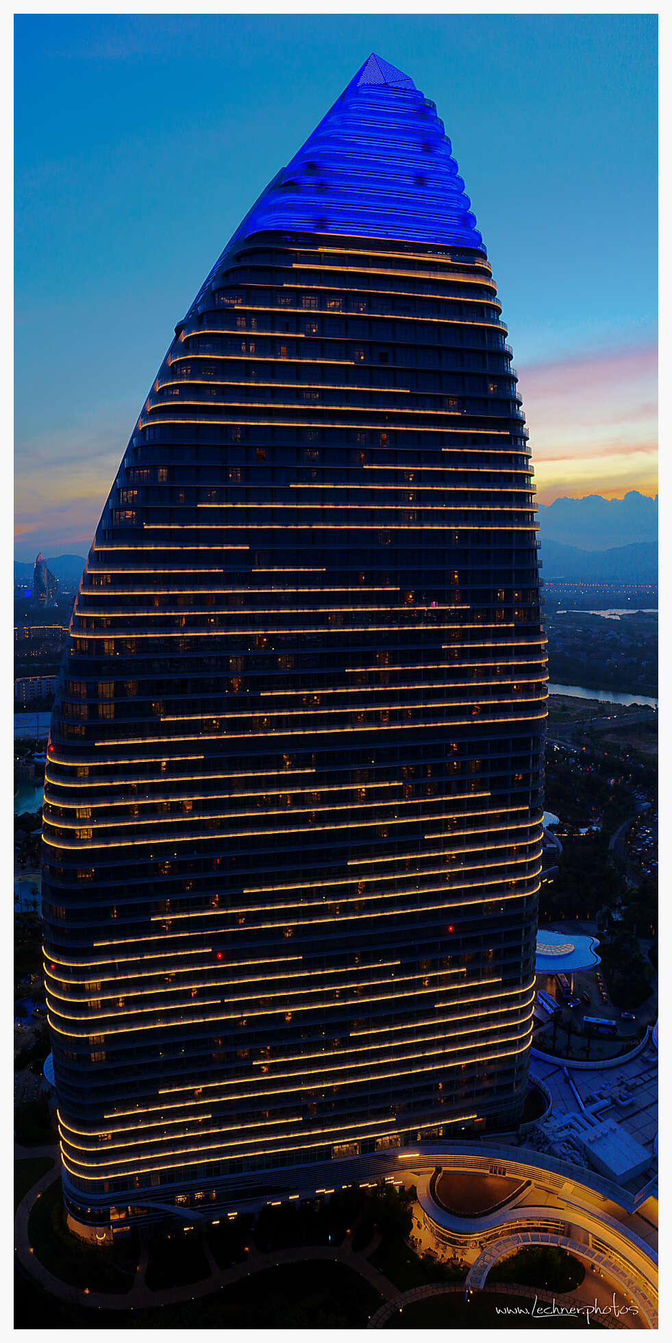 Atlantis Hotel Sanya at sunset