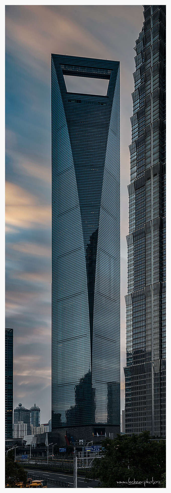 20210213 shanghai world trade center