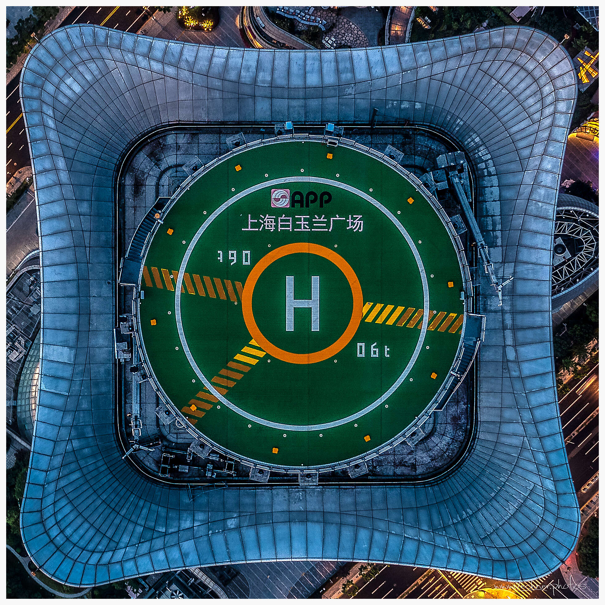 Sinar Mas Center Top-Down