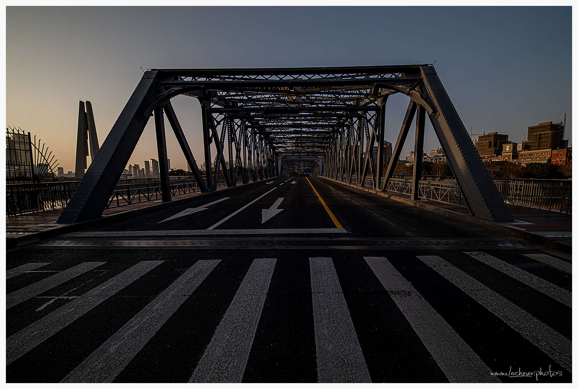 Shanghai Old Garden Bridge