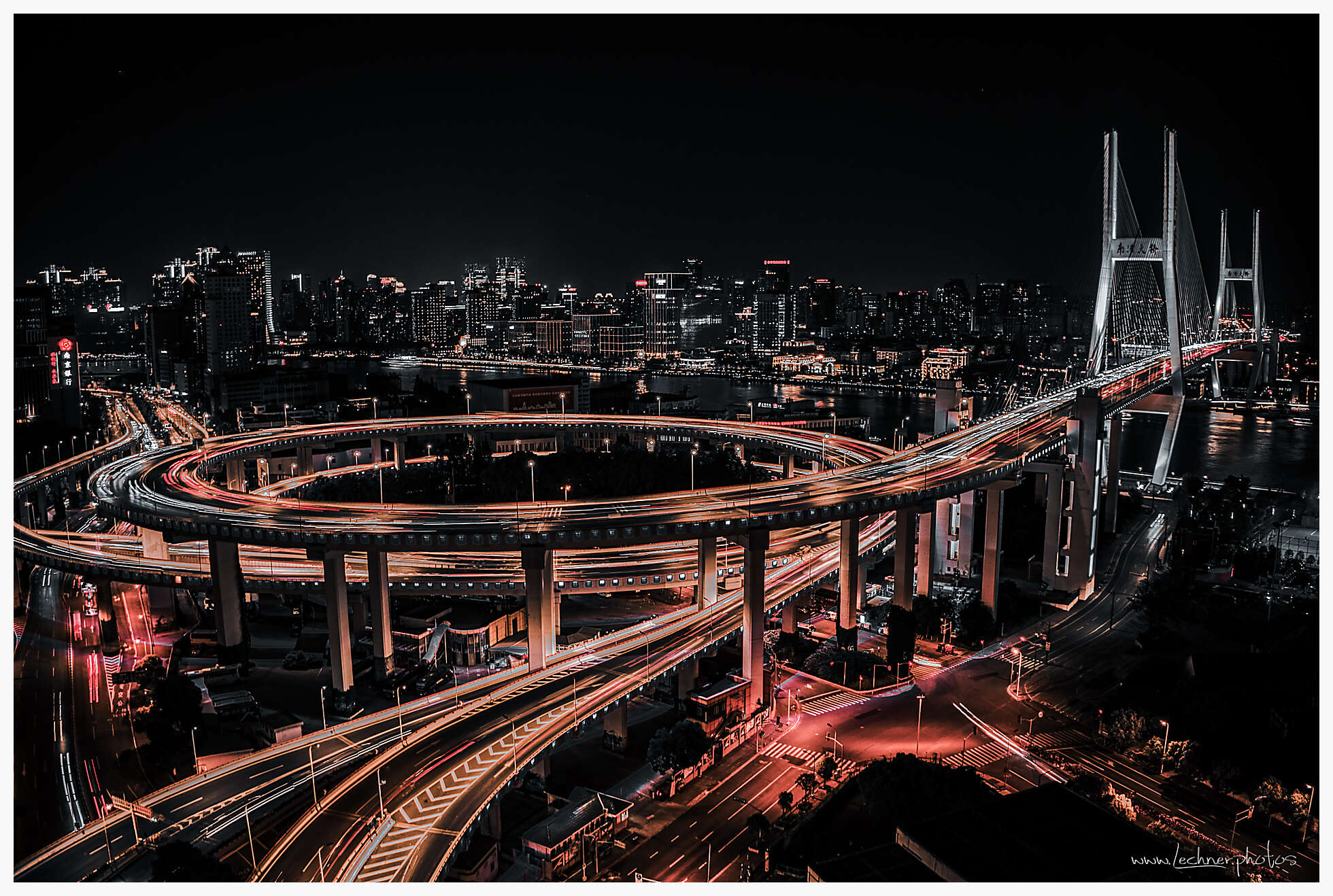 Nanpu Bridge roundabout