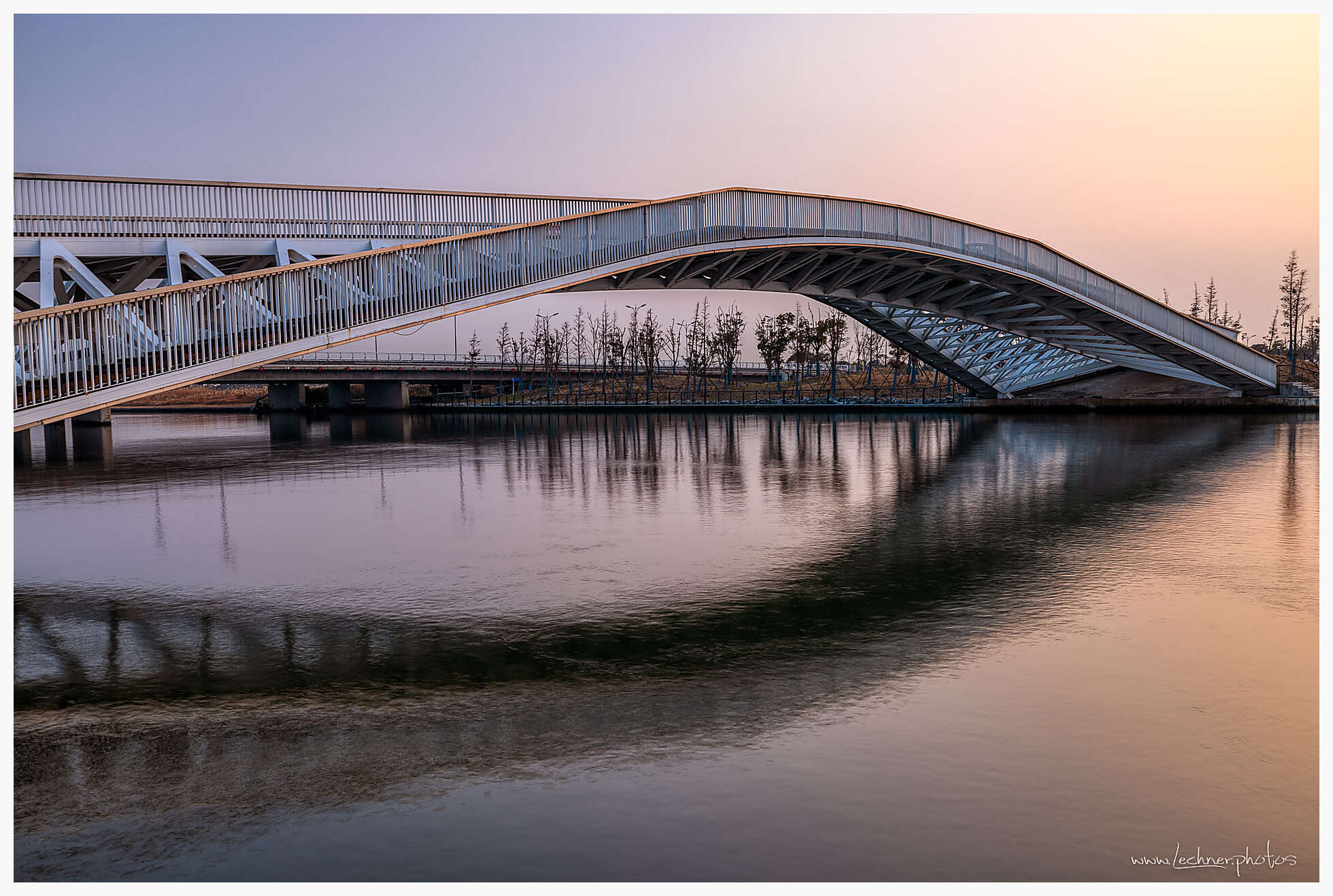Sunsetting over Dishui Lake