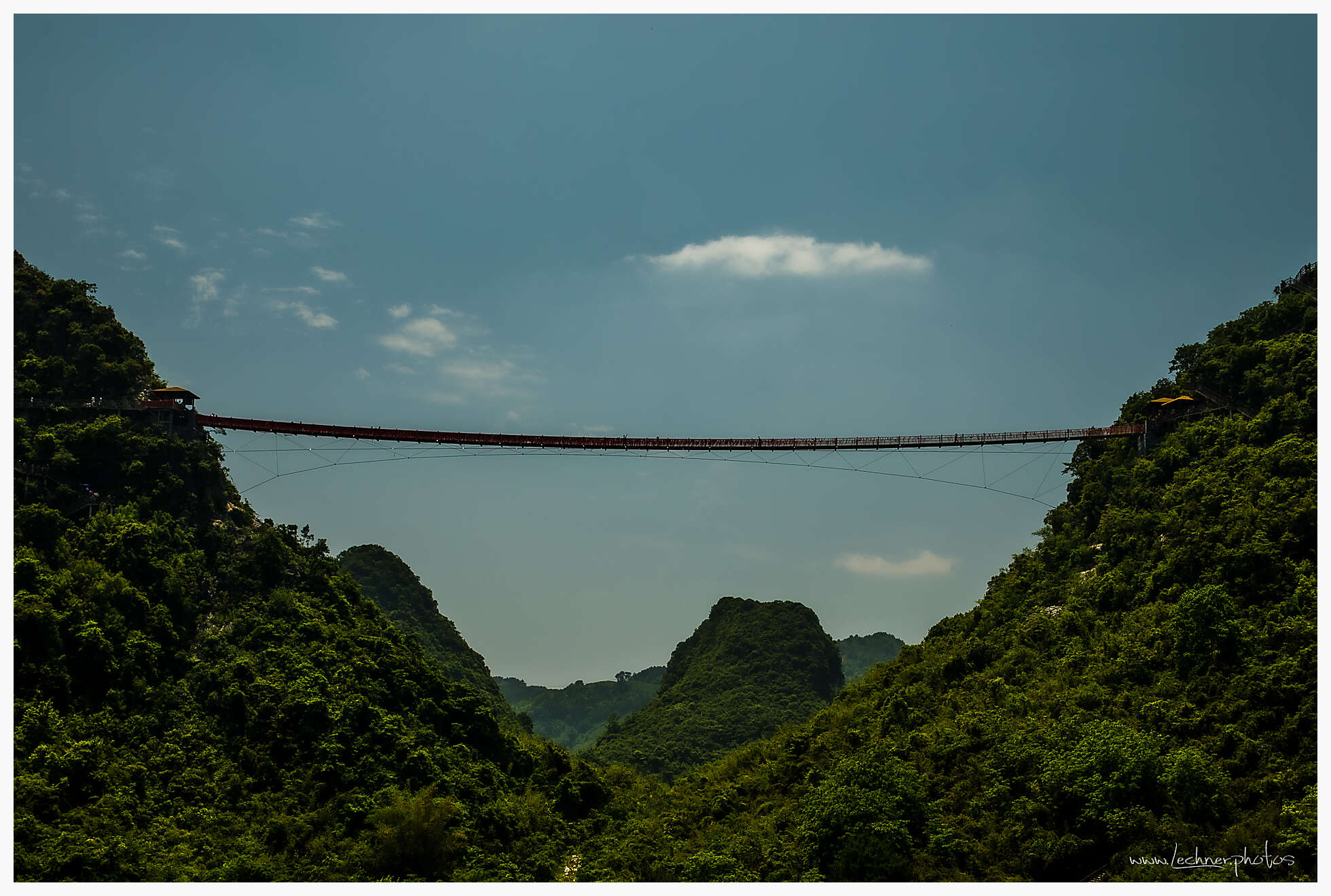 Ruyi Hill suspension bridge